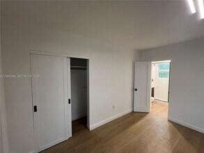 7035 NE 4th Ct in Miami, FL - Building Photo - Building Photo