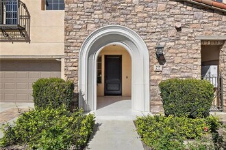 29 San Sovino in Newport Beach, CA - Building Photo - Building Photo