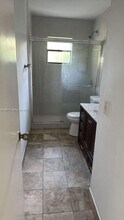 1704 SW 43rd Ave in Fort Lauderdale, FL - Building Photo - Building Photo