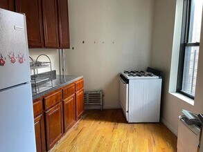 351 E 21st St in Brooklyn, NY - Building Photo - Building Photo