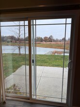 7214 Griffon Ln in Indianapolis, IN - Foto de edificio - Building Photo