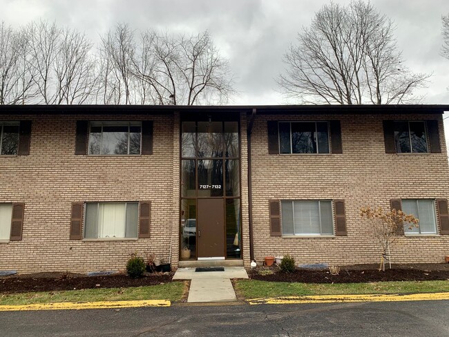property at 7132 Sanlin Dr