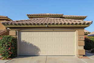 11916 W Rosewood Dr in El Mirage, AZ - Building Photo