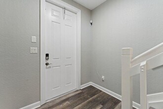 500 Pacific Grove Dr in West Palm Beach, FL - Foto de edificio - Building Photo