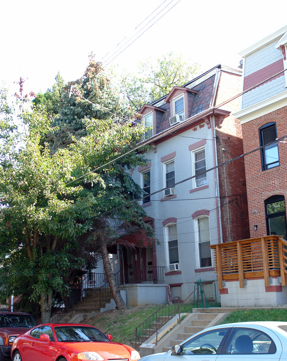 337 Spahr St in Pittsburgh, PA - Foto de edificio