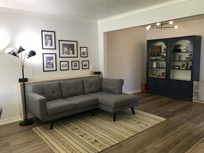 443 Vine St in St Catharines, ON - Building Photo - Building Photo