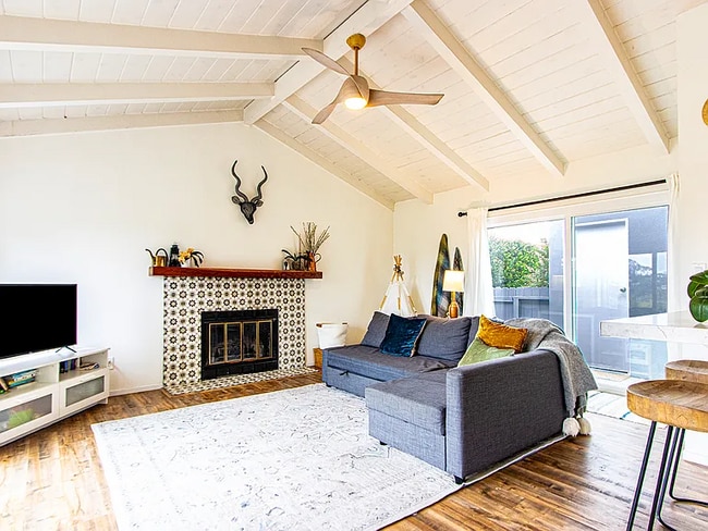 property at 1952 Petra Dr