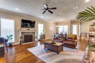 410 Templeton Dr in Fort Worth, TX - Building Photo - Building Photo