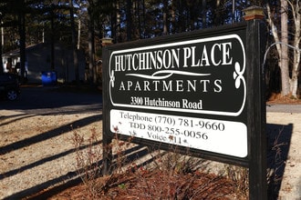 Hutchinson Place in Cumming, GA - Foto de edificio - Building Photo