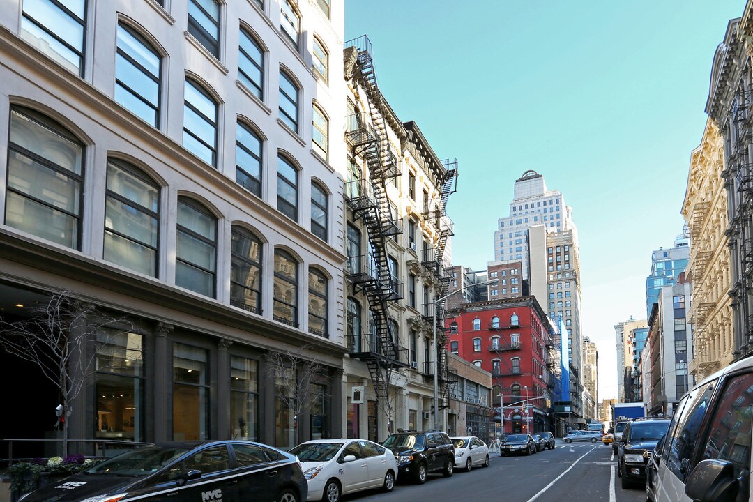 94 Reade St in New York, NY - Building Photo