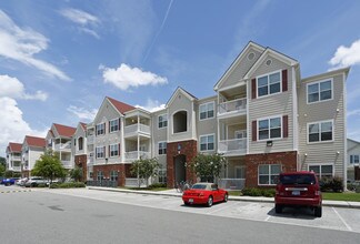 Aspire 349 in Wilmington, NC - Foto de edificio - Building Photo
