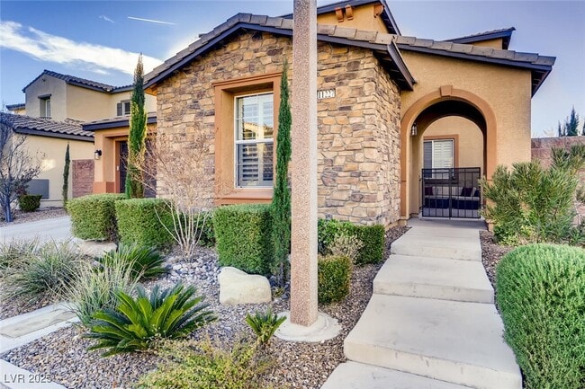11227 Applevale Ct in Las Vegas, NV - Building Photo - Building Photo