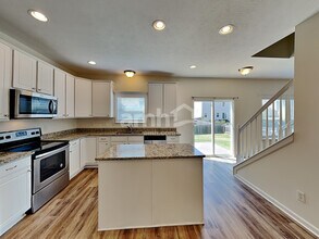 524 Corbel Dr in Marysville, OH - Building Photo - Building Photo