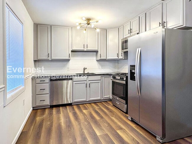 9 Country Club Dr in Glen Burnie, MD - Building Photo - Building Photo