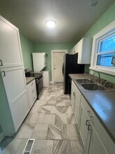 3904 Charlotte St, Unit 3904 Charlotte in Kansas City, MO - Foto de edificio - Building Photo