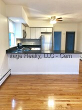 73 5th St, Unit 1 in Cambridge, MA - Building Photo - Building Photo