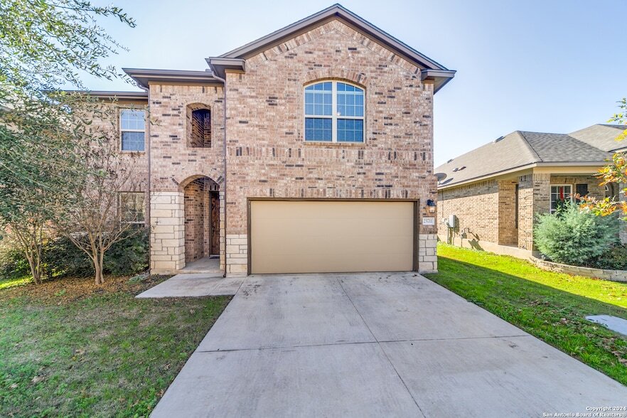25711 Velvet Creek, Unit 706 in San Antonio, TX - Building Photo