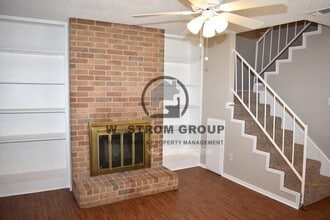 801 Treadwell Ct in Hurst, TX - Building Photo - Building Photo