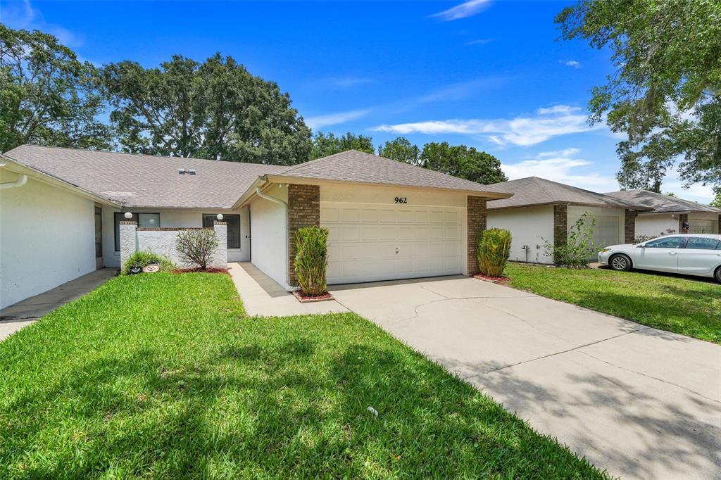 962 Wildflower Way in Longwood, FL - Building Photo