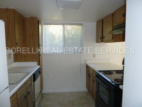 3312 Santa Rosa Ct-Unit -unit C in Merced, CA - Building Photo - Building Photo