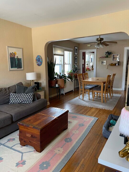 367 Snelling Ave S in St. Paul, MN - Foto de edificio