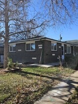 1371 Xanadu St in Aurora, CO - Building Photo