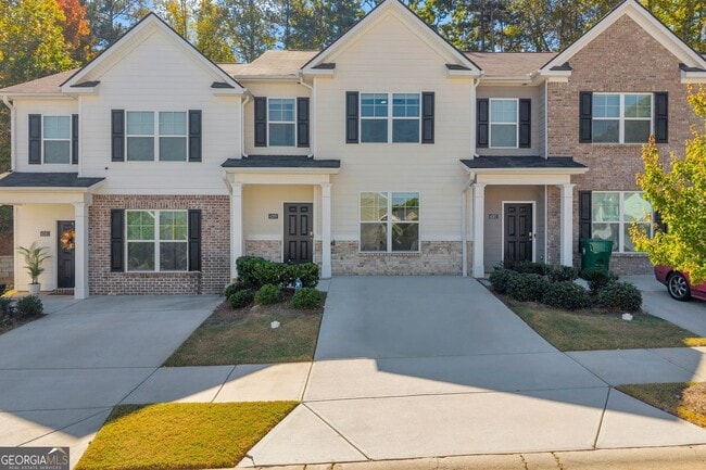 property at 4289 Arcadia Dr