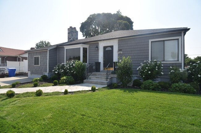 7622 S Lincoln St in Midvale, UT - Building Photo - Building Photo