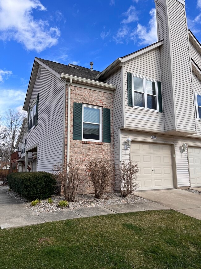 property at 1911 Griffon Dr