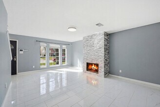 18385 Ten Oaks Ct in Porter, TX - Building Photo - Building Photo