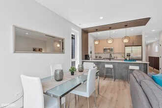 6150 S Champlain Ave in Chicago, IL - Building Photo - Building Photo