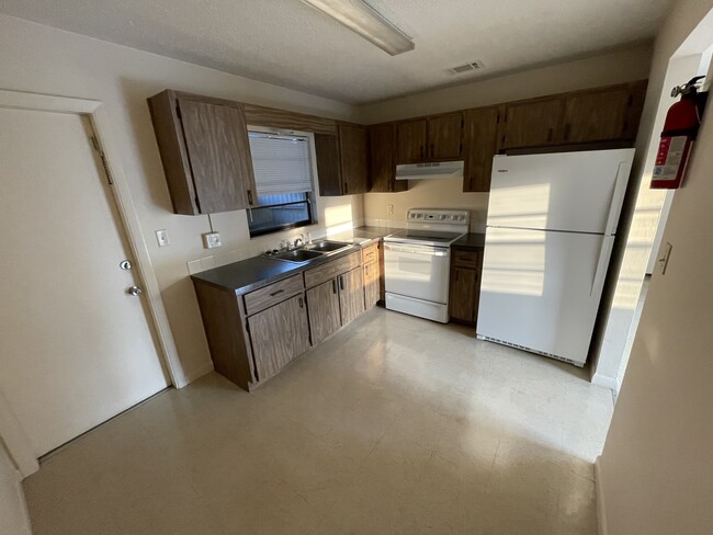 1001 Pennsylvania Ave in Fruitland Park, FL - Building Photo - Building Photo
