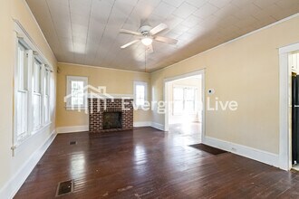 626 E Washington Ave in Eustis, FL - Building Photo - Building Photo