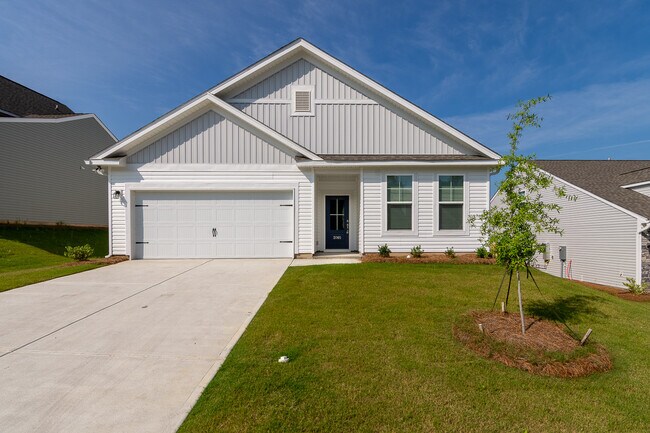 property at 2065 Omaha Dr