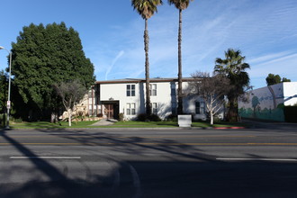 Sherman Way Apartments in Reseda, CA - Building Photo - Building Photo