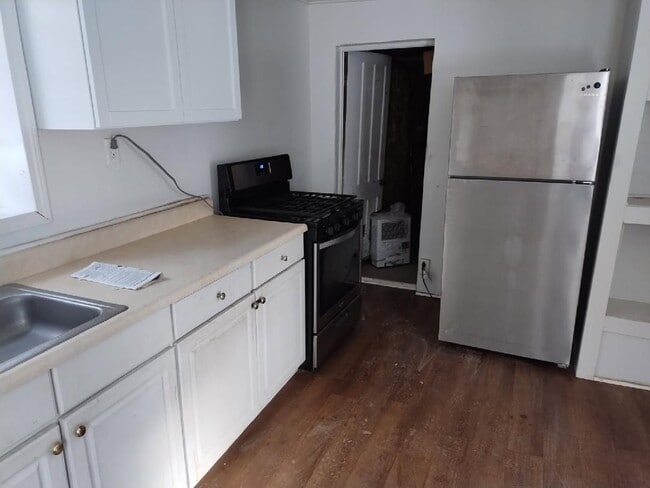 3 Church St, Unit #1 in Stamford, NY - Building Photo - Building Photo