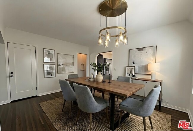 6110 Scenic Ave in Los Angeles, CA - Building Photo - Building Photo