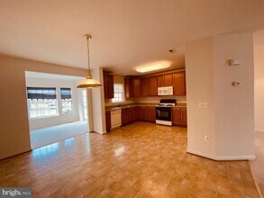 16802 Sweeney Ln in Woodbridge, VA - Building Photo - Building Photo