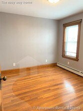167 Harvard St, Unit #2 in Medford, MA - Building Photo - Building Photo