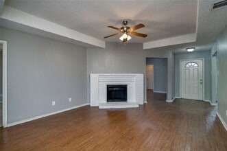 708 Paintbrush Dr in Keller, TX - Foto de edificio - Building Photo