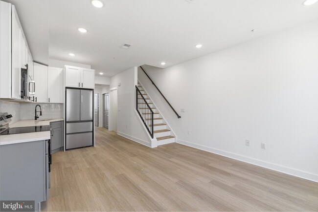 property at 2123 N 9th St