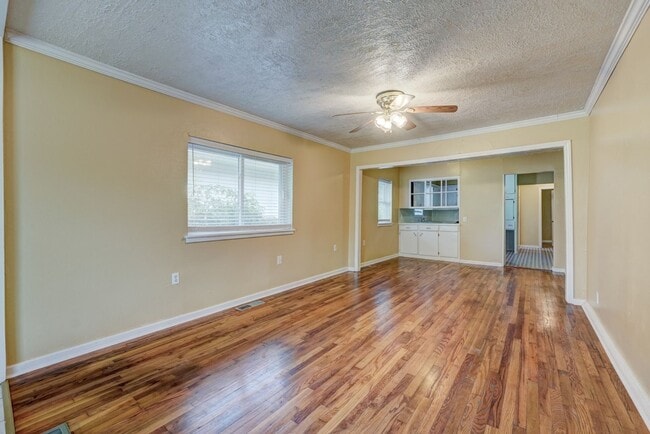 410 Dakota St in Norman, OK - Building Photo - Building Photo