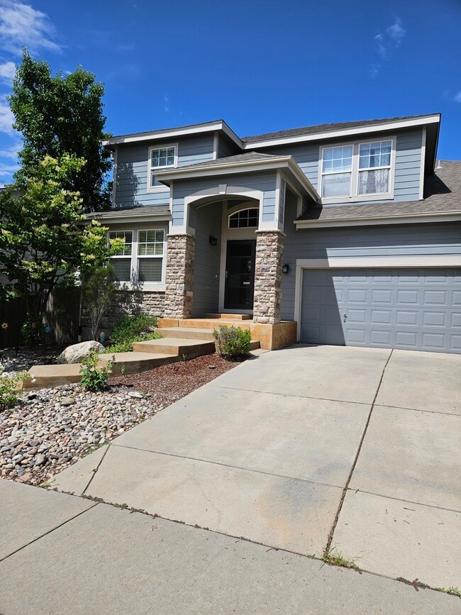 2353 Aral Dr