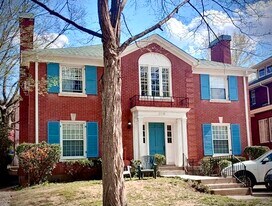 2118 Eastern Pky, Unit 4 in Louisville, KY - Building Photo