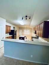 707 Point Sunset in San Antonio, TX - Building Photo - Building Photo