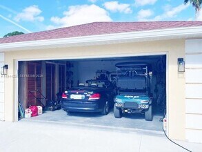 357 NE Gulfstream Ave in Port St. Lucie, FL - Building Photo - Building Photo