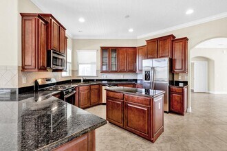 1280 S Village Square in Vero Beach, FL - Building Photo - Building Photo