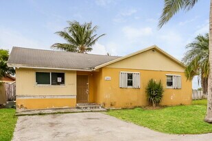 13203 SW 276th Terrace in Homestead, FL - Building Photo