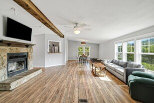 1330 Old Northcutt Rd in Ellijay, GA - Building Photo