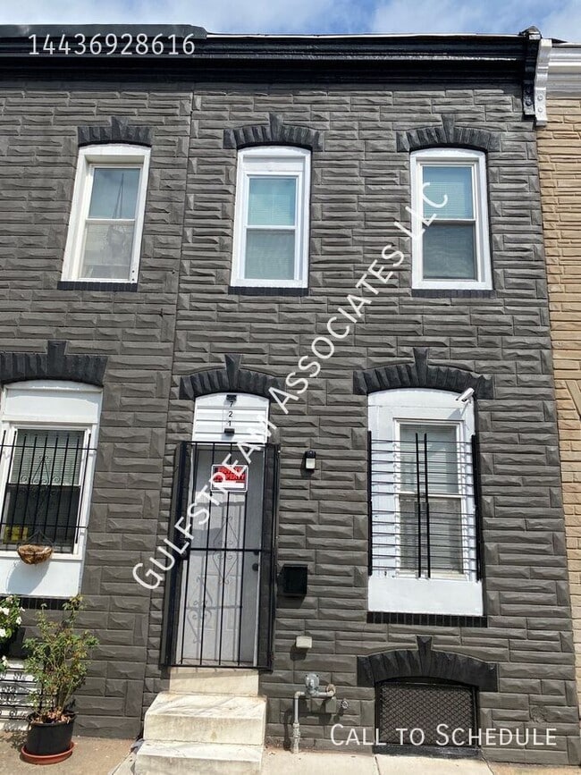 property at 721 N Port St
